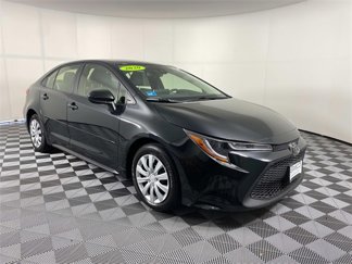 Used 2020 Toyota Corolla LE image 1