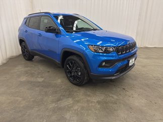New 2025 Jeep Compass Latitude w/ Altitude Special Edition image 1