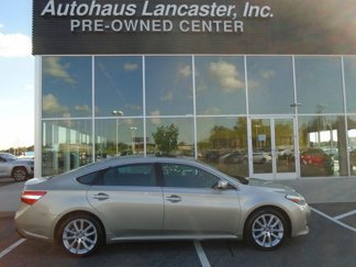 Used 2013 Toyota Avalon Limited image 1
