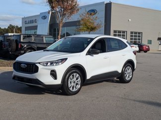 New 2025 Ford Escape Active image 1