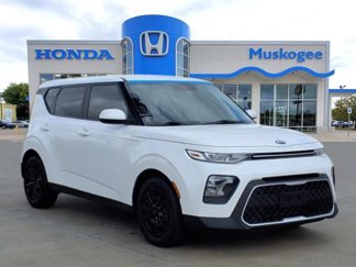 Used 2021 Kia Soul LX image 1
