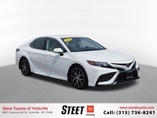 Certified 2023 Toyota Camry SE image 1