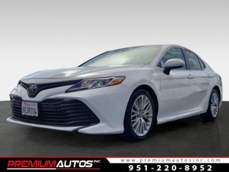 Used 2018 Toyota Camry LE image 1