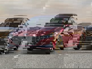 Used 2023 Hyundai Elantra SEL image 1