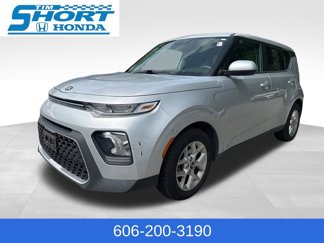 Used 2020 Kia Soul S image 1