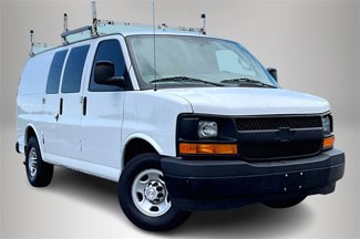 Used 2017 Chevrolet Express 2500 image 1