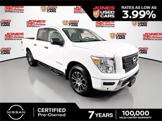 Certified 2024 Nissan Titan SV image 1