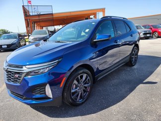 Used 2022 Chevrolet Equinox RS w/ LPO, Floor Liner Package image 1