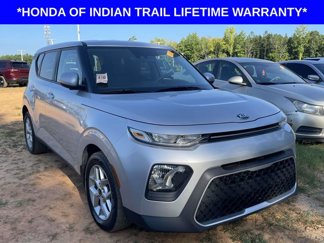 Used 2020 Kia Soul S image 1