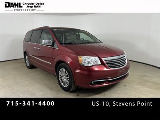 Used 2013 Chrysler Town & Country Touring-L w/ Driver Convenience Group image 1
