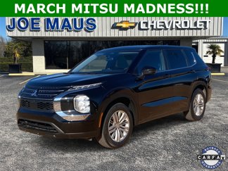 Used 2022 Mitsubishi Outlander ES image 1