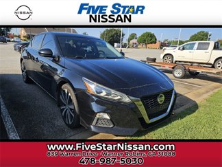 Used 2020 Nissan Altima 2.5 SR image 1