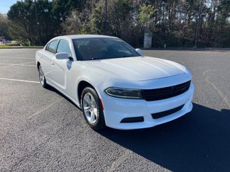 Used 2022 Dodge Charger SXT image 1