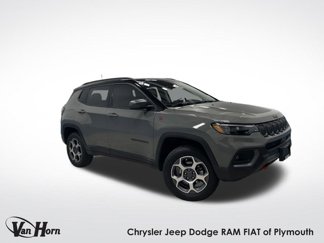 Used 2022 Jeep Compass Trailhawk w/ Trailhawk Elite Group image 1