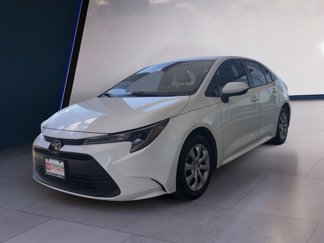 Used 2024 Toyota Corolla LE image 1
