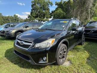Used 2017 Subaru Crosstrek 2.0i Limited image 1