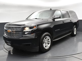 Used 2017 Chevrolet Suburban LT image 1