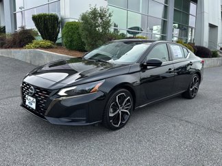 Used 2023 Nissan Altima 2.5 SR image 1