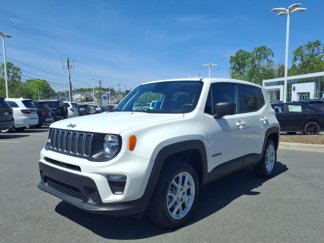 Used 2023 Jeep Renegade Latitude image 1