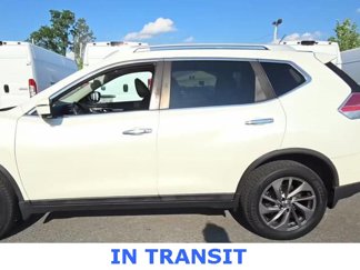 Used 2016 Nissan Rogue SL w/ SL Premium Package image 1
