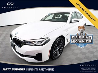 Used 2023 BMW 530e image 1