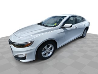 New 2025 Chevrolet Malibu LS image 1