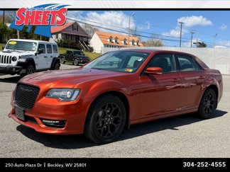 Used 2021 Chrysler 300 Touring L w/ Popular Equipment Group image 1