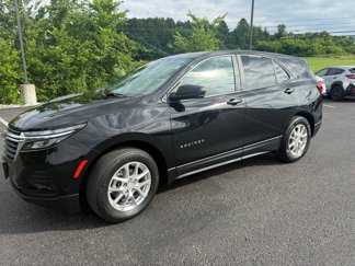 Used 2022 Chevrolet Equinox LS w/ LS Convenience Package image 1