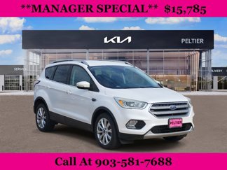 Used 2017 Ford Escape Titanium image 1
