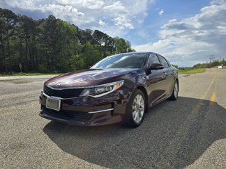 Used 2018 Kia Optima LX w/ 17" Alloy Wheels Package image 1