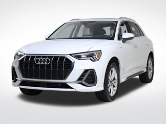 Used 2024 Audi Q3 2.0T Premium w/ Convenience Package image 1