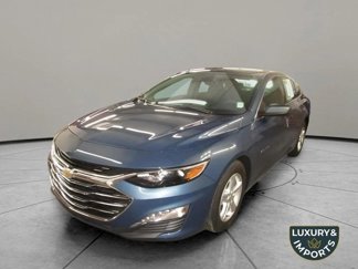 Used 2024 Chevrolet Malibu LT image 1