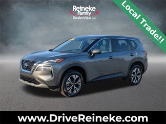 Used 2021 Nissan Rogue SV image 1