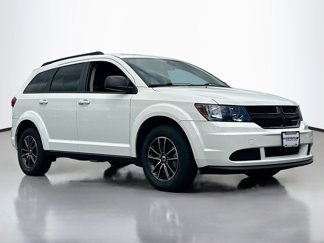 Used 2018 Dodge Journey SE w/ Connectivity Group image 1