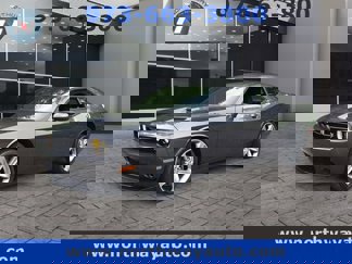 Used 2015 Dodge Challenger SXT w/ Super Sport Group (SS/T) image 1