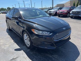 Used 2013 Ford Fusion SE image 1