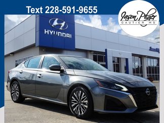 Used 2023 Nissan Altima 2.5 SV video 1