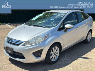 Used 2012 Ford Fiesta SE image 1