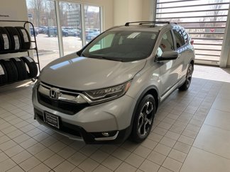 Used 2018 Honda CR-V Touring image 1