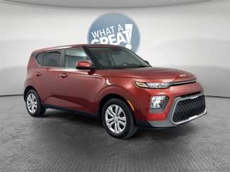 Certified 2022 Kia Soul LX image 1