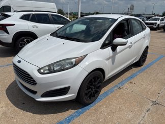 Used 2016 Ford Fiesta S image 1