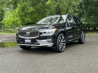 Certified 2023 Volvo XC60 B5 Ultimate w/ Climate Package image 1
