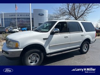Used 1998 Ford Expedition XLT image 1