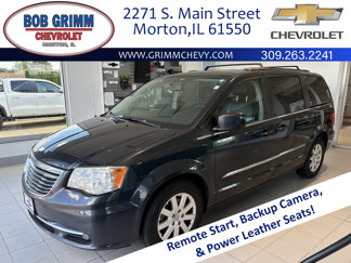 Used 2014 Chrysler Town & Country Touring image 1