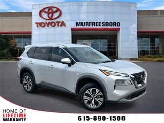 Used 2021 Nissan Rogue SV image 1