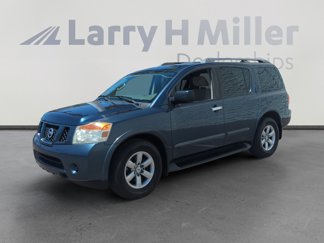 Used 2014 Nissan Armada SV image 1