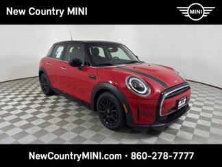 Used 2023 MINI Cooper 4-Door Hardtop image 1