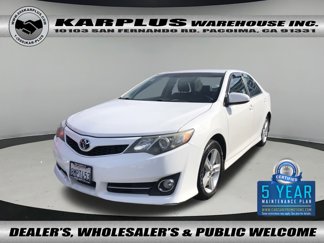 Used 2013 Toyota Camry SE image 1