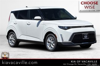 New 2025 Kia Soul LX image 1