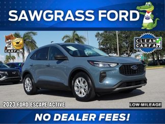 Used 2023 Ford Escape Active image 1